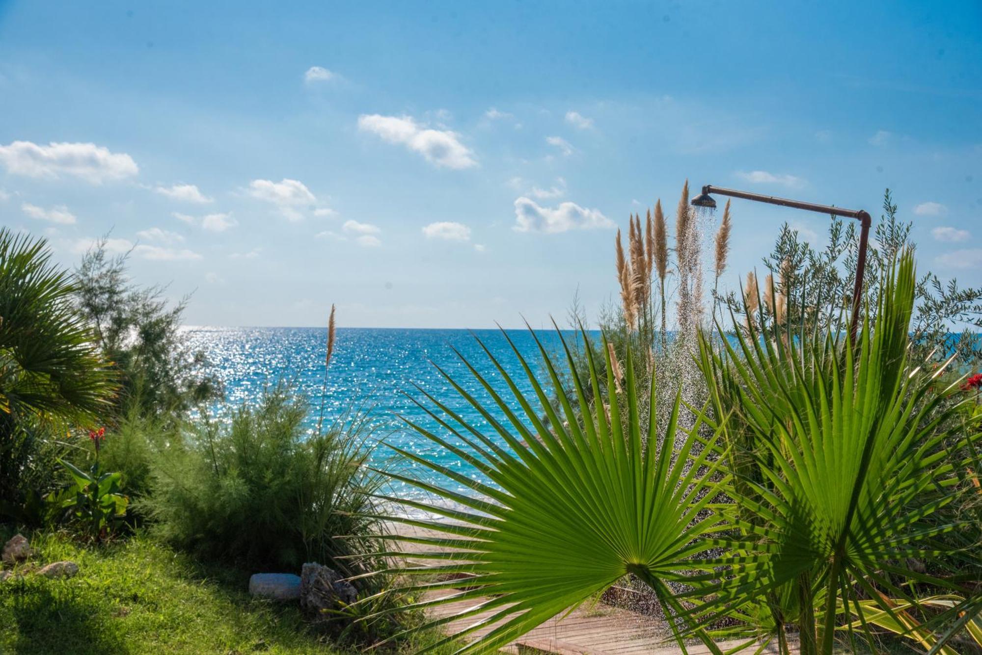 Poseidon Beach Hotel Kastrosikia Exterior foto