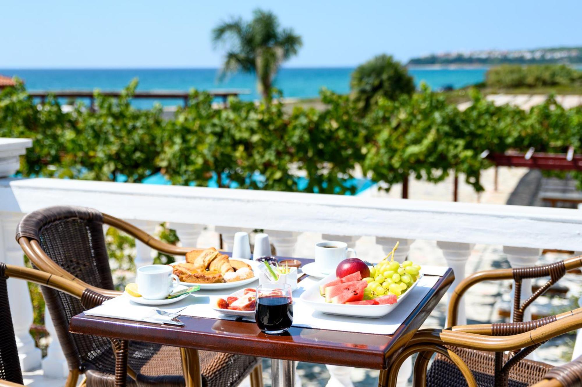 Poseidon Beach Hotel Kastrosikia Exterior foto