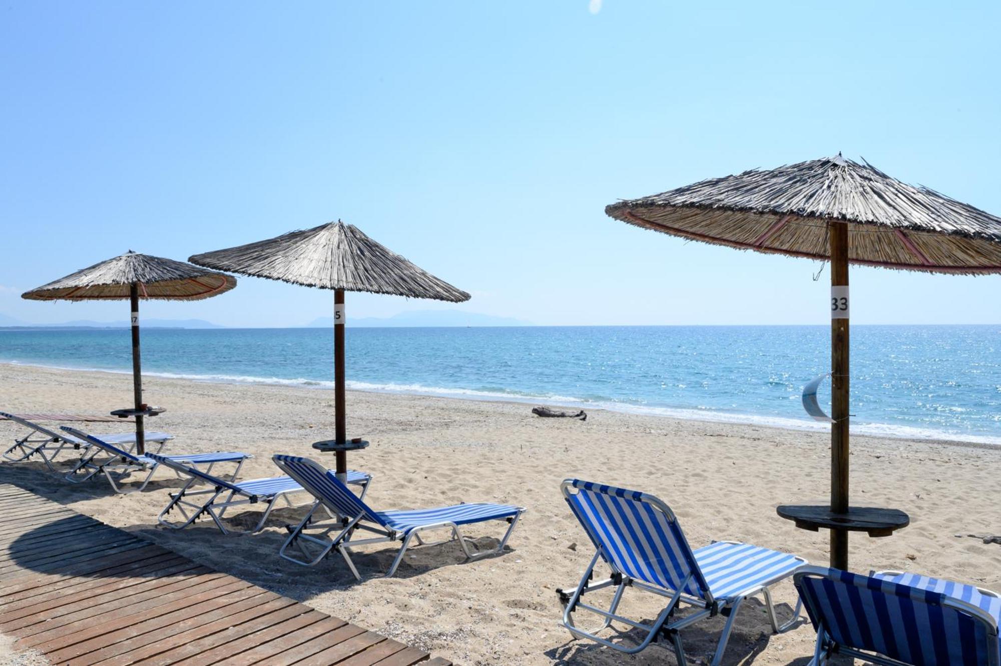 Poseidon Beach Hotel Kastrosikia Exterior foto