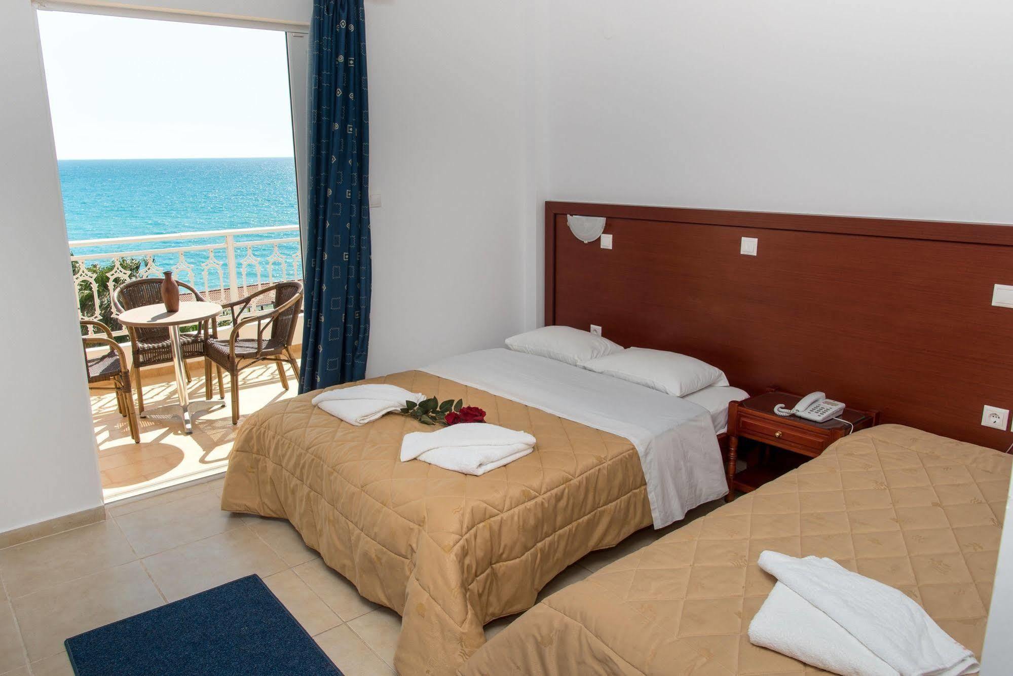 Poseidon Beach Hotel Kastrosikia Exterior foto